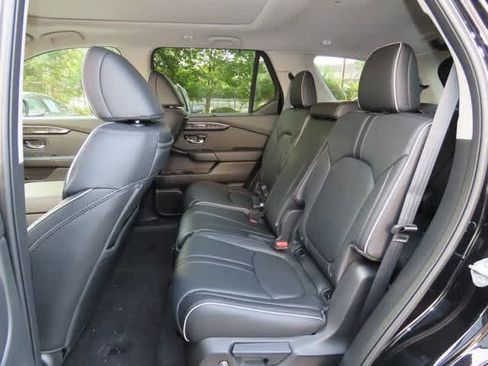 New 2025 Honda Pilot Elite image 13