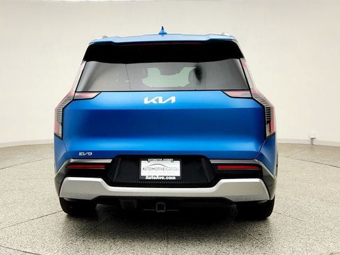 Used 2024 Kia EV9 Land AWD/4WD image 6