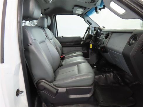Used 2016 Ford F250 XL w/ Power Equipment Group AWD/4WD image 26