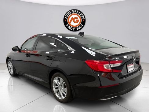 Used 2018 Honda Accord LX image 6