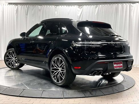 Used 2026 Porsche Macan Turbo AWD/4WD image 3