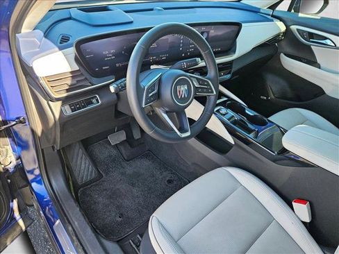 Used 2025 Buick Envision Avenir image 10