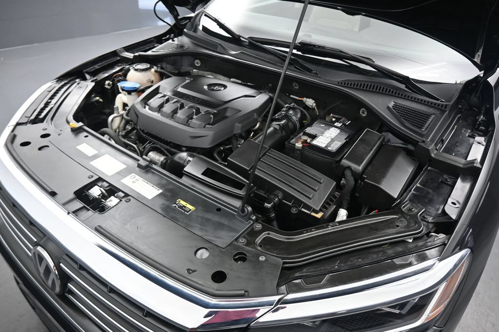 Used 2020 Volkswagen Passat 2.0T R-Line FWD image 52