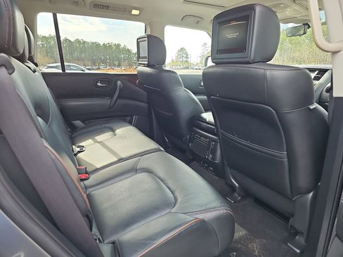 Used 2019 Nissan Armada Platinum w/ Interior Lighting Package image 14