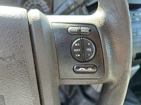 Used 2011 Ford F250 XL w/ XL Value Pkg image 18