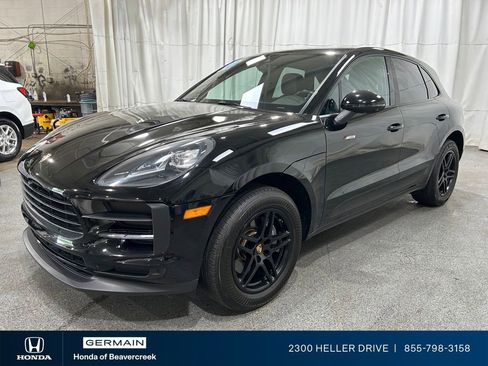Used 2020 Porsche Macan AWD/4WD image 4