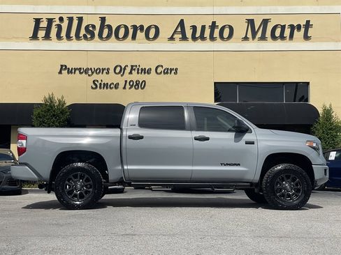 Used 2021 Toyota Tundra SR5 w/ Trail Edition AWD/4WD image 4