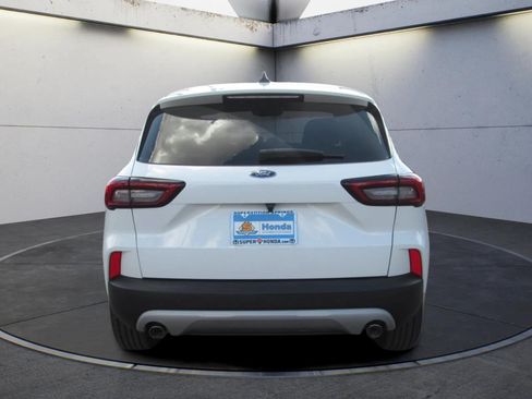 Used 2023 Ford Escape Active FWD image 7