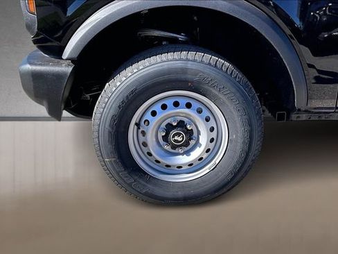 New 2025 Ford Bronco 4-Door image 11