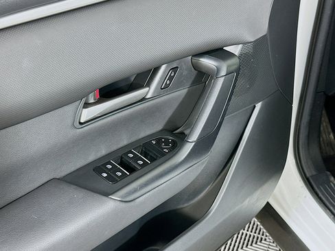 Used 2025 MAZDA CX-50 2.5 Hybrid w/ Preferred Pkg image 15