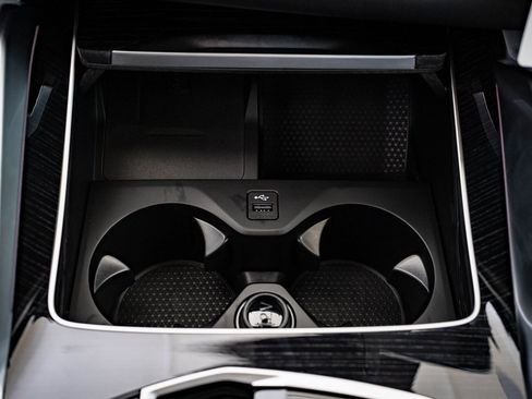 New 2026 BMW X6 xDrive40i image 32