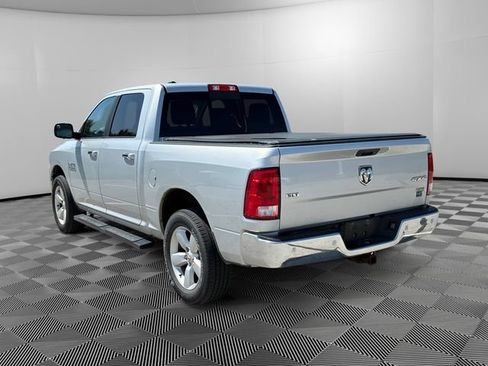 Used 2015 RAM 1500 Classic SLT AWD/4WD image 3