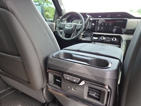 New 2026 GMC Sierra 2500 AT4X w/ AT4X AEV Edition AWD/4WD image 28