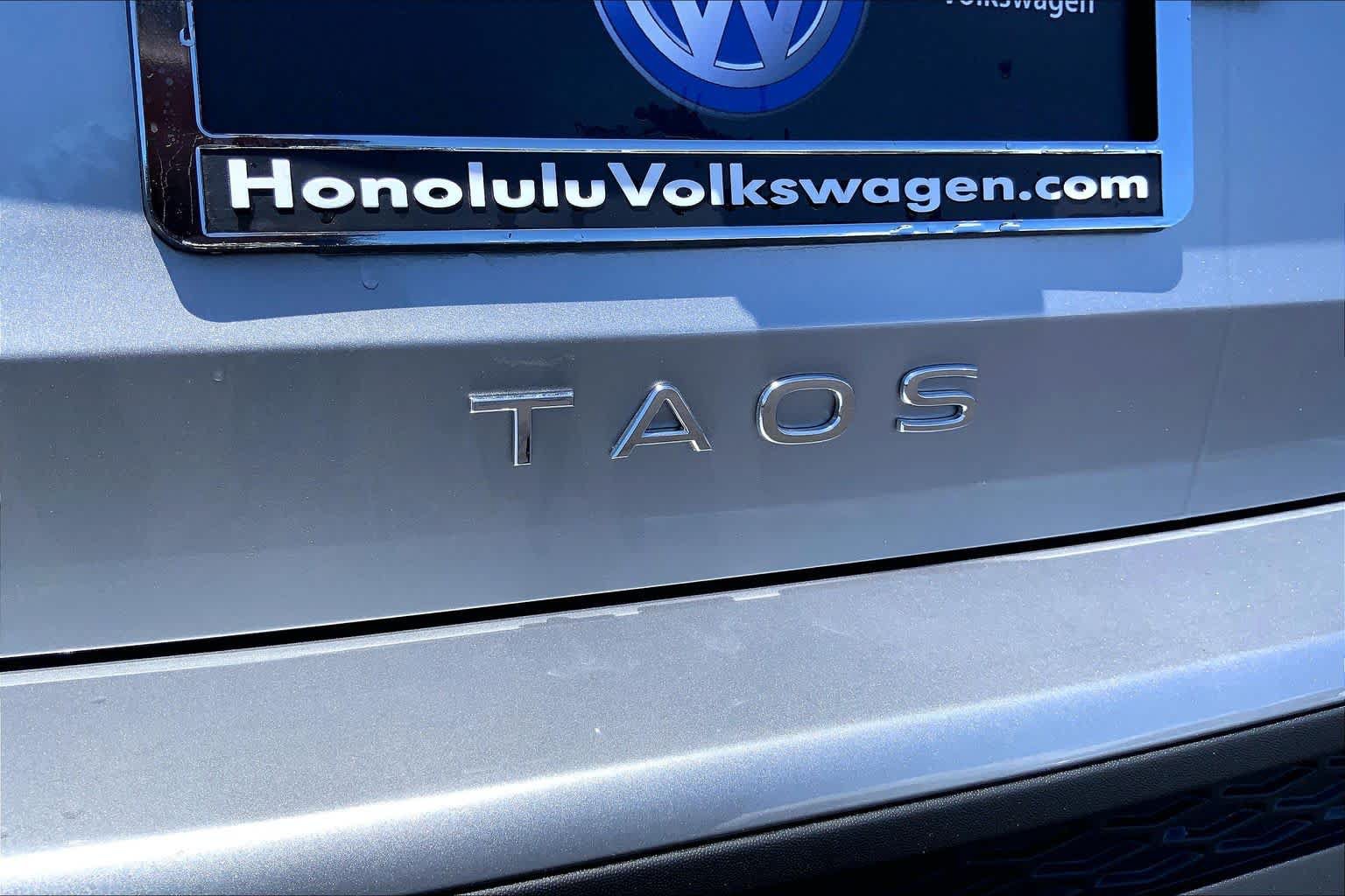 New 2026 Volkswagen Taos S FWD image 7