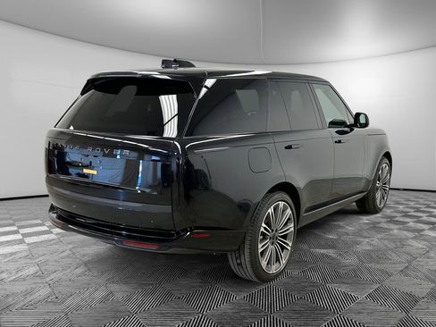 New 2026 Land Rover Range Rover SE image 5