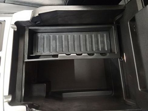 Used 2018 Ford F150 Lariat w/ Equipment Group 502A Luxury image 31