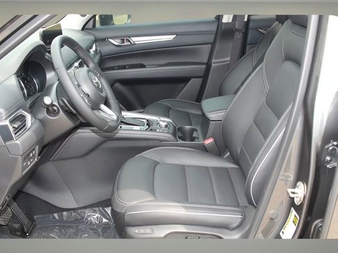 New 2025 MAZDA CX-5 AWD 2.5 S w/ Premium Plus Pkg image 9