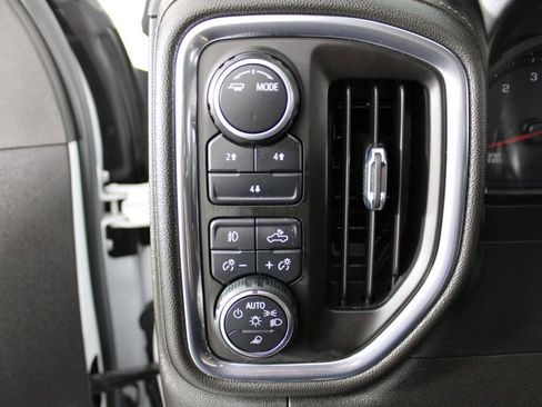 Used 2023 Chevrolet Silverado 3500 LT w/ Convenience Package image 21