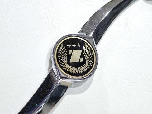 Used 1988 Ford Mustang LX image 28