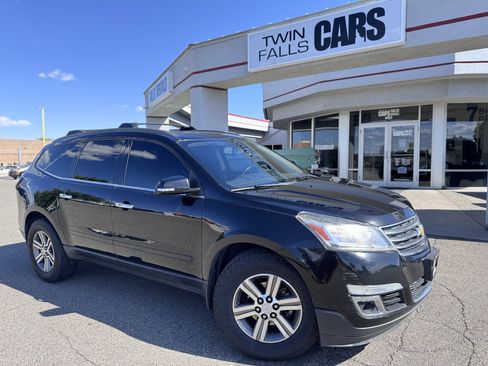Used 2016 Chevrolet Traverse LT AWD/4WD image 2