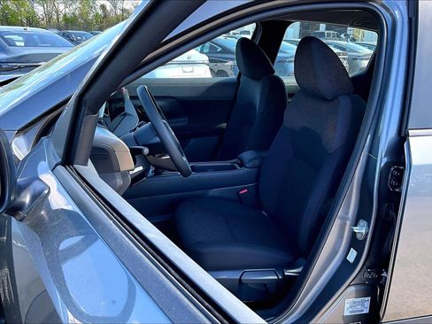 New 2026 Nissan Kicks S FWD image 16