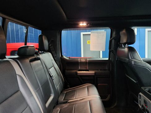 Used 2017 Ford F150 Raptor w/ Equipment Group 802A Luxury image 20