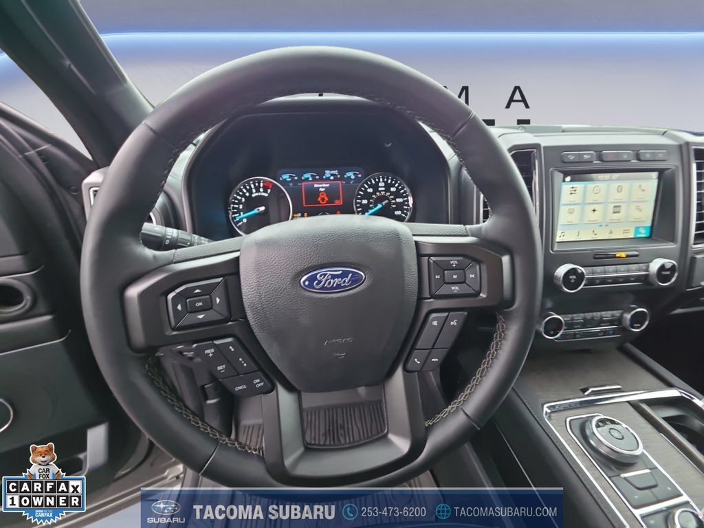 Used 2019 Ford Expedition Limited w/ Equipment Group 302A AWD/4WD image 13