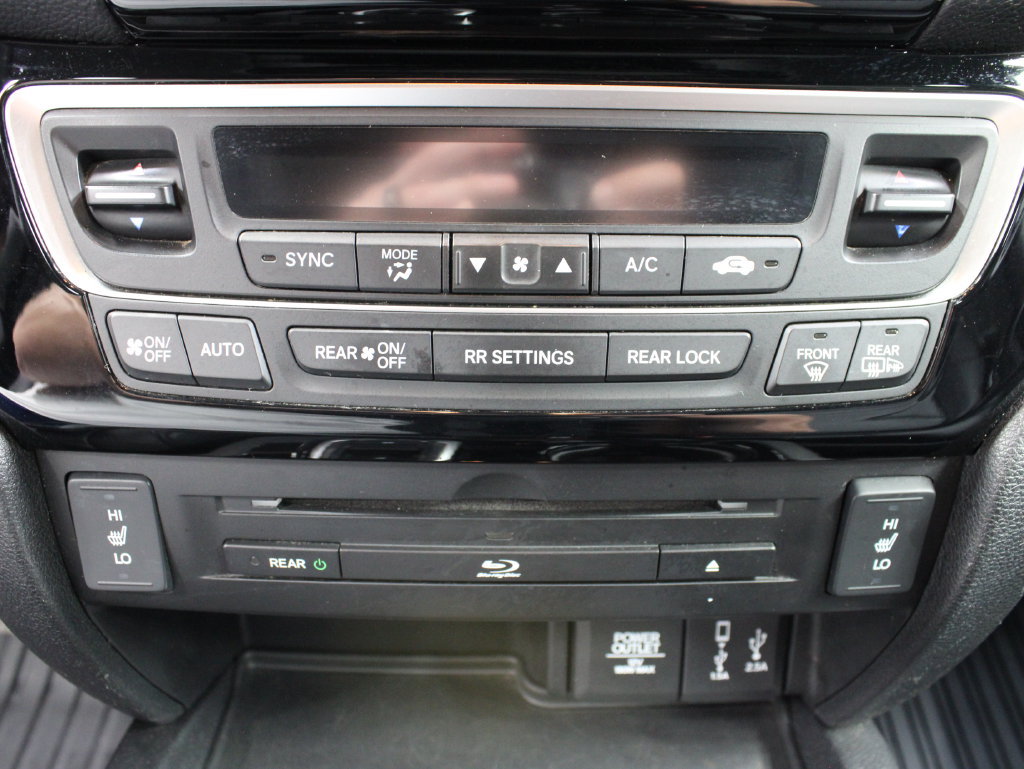 Used 2018 Honda Pilot Touring image 53