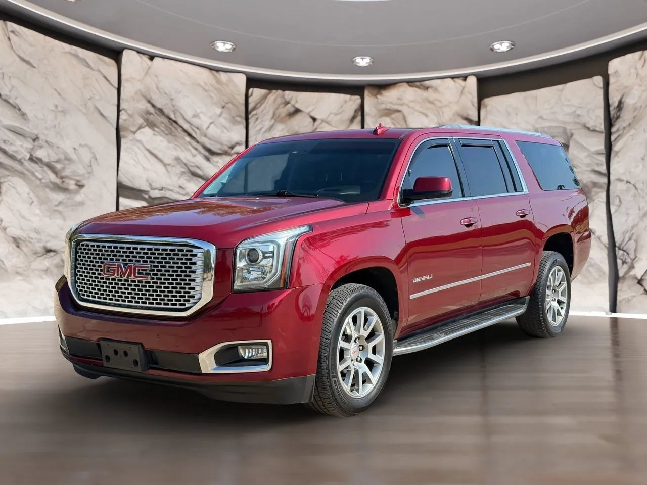 Used 2017 GMC Yukon XL Denali RWD image 2