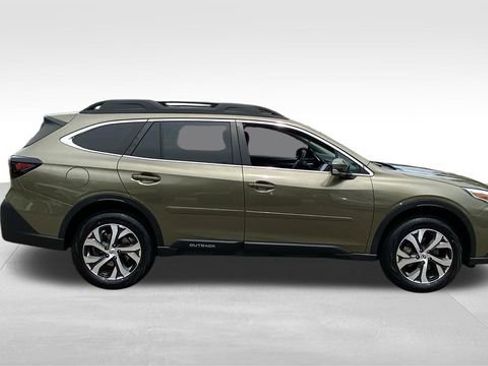 Used 2022 Subaru Outback Limited AWD/4WD image 10