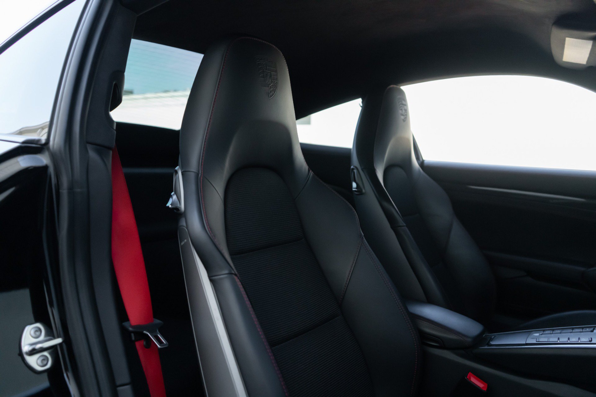 Used 2018 Porsche 911 GT3 RWD image 27