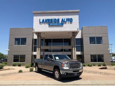 Used 2014 GMC Sierra 3500 SLT w/ SLT Convenience Package AWD/4WD image 1