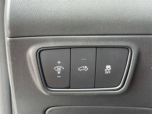 Used 2022 Hyundai Santa Cruz Limited w/ Cargo Package image 30