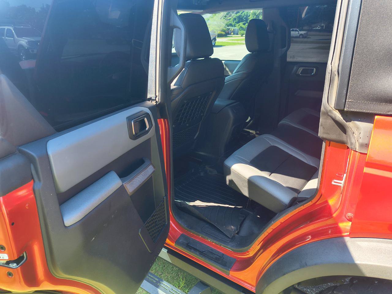 Used 2022 Ford Bronco Black Diamond AWD/4WD image 14