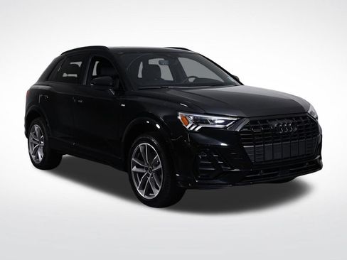Certified 2025 Audi Q3 2.0T Premium w/ Convenience Package AWD/4WD image 7