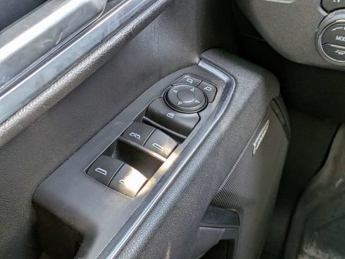 Used 2025 Chevrolet Silverado 1500 RST w/ Convenience Package II AWD/4WD image 19