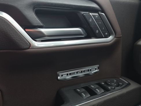 New 2026 GMC Sierra 1500 Denali w/ Technology Package AWD/4WD image 11