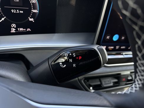 New 2026 Volkswagen Tiguan SE image 16