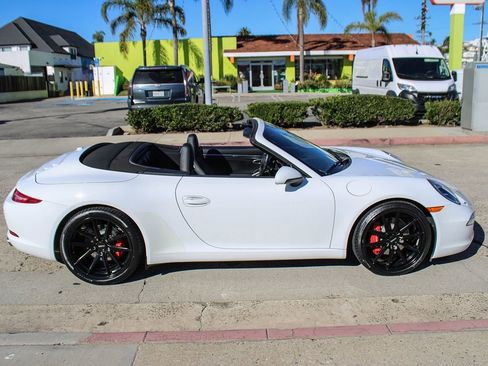 Used 2013 Porsche 911 Carrera S image 7