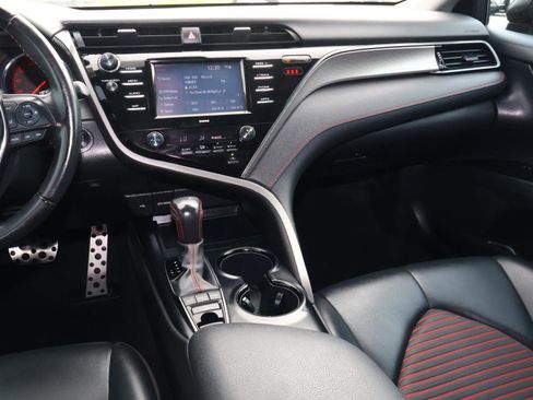 Used 2020 Toyota Camry TRD FWD image 9