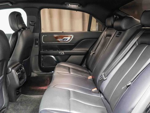 Used 2019 Lincoln Continental w/ Equipment Group 500A image 24