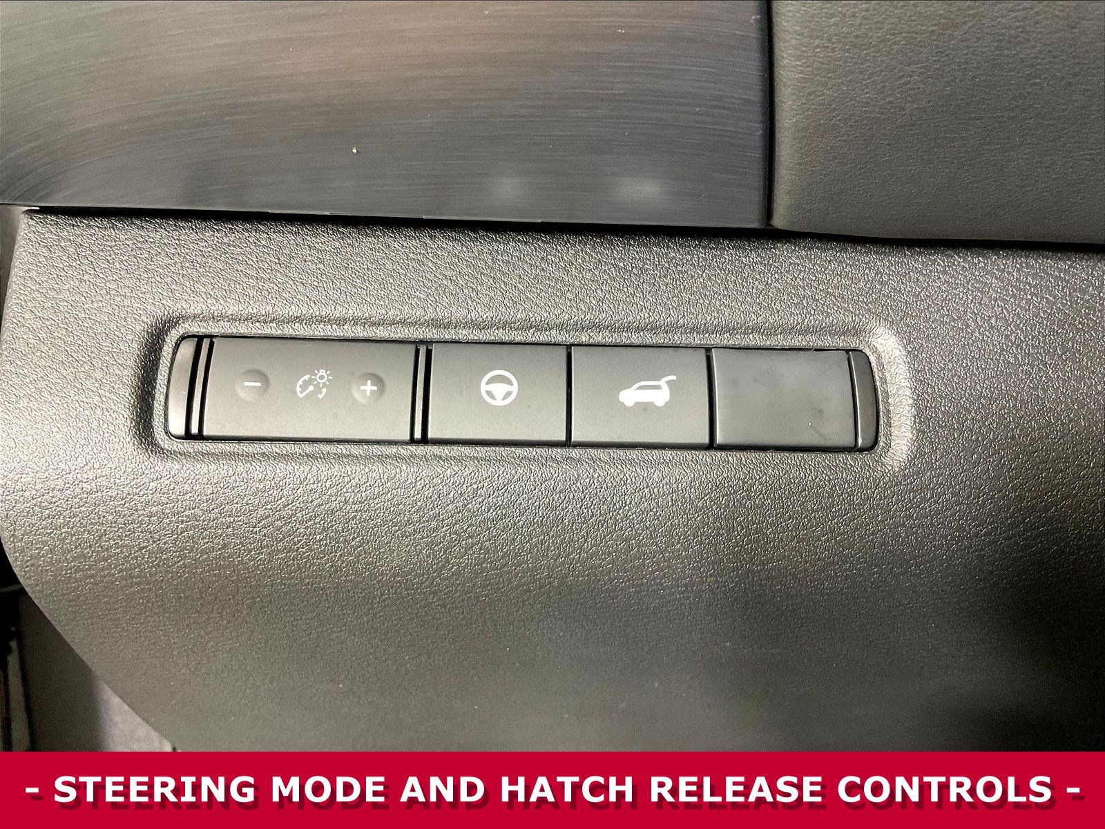 Certified 2025 Nissan Pathfinder SL FWD image 36