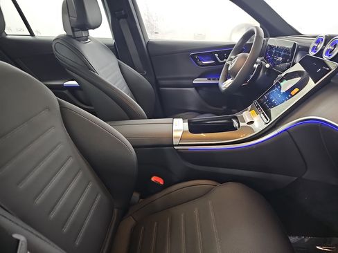 New 2026 Mercedes-Benz GLC 43 AMG AMG GLC 43 image 10