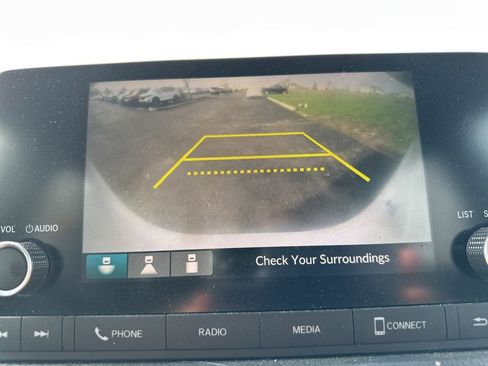 Used 2023 Honda CR-V LX image 22