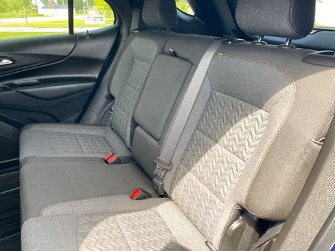 Used 2023 Chevrolet Equinox LT FWD image 22
