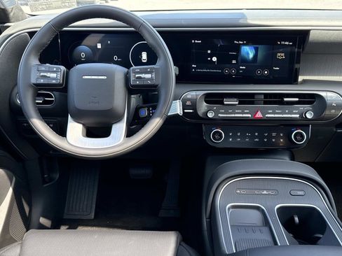 New 2026 Hyundai Palisade Calligraphy image 2