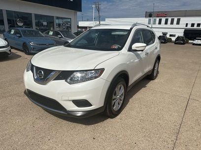 Used 2015 Nissan Rogue SV w/ SV Premium Package
