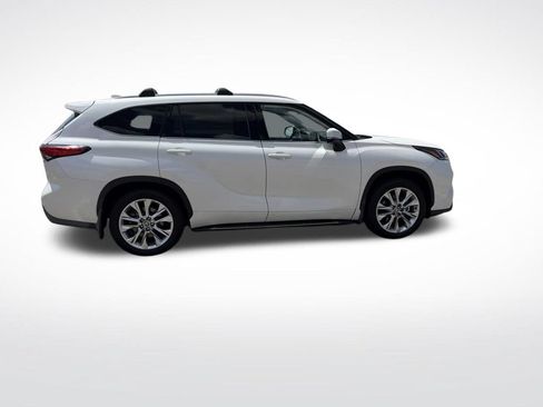 Used 2020 Toyota Highlander Limited AWD/4WD image 6