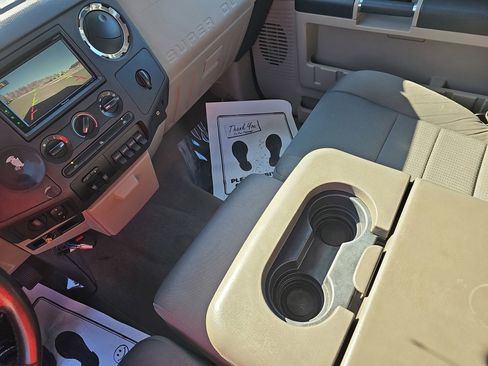 Used 2009 Ford F250 2WD Crew Cab Super Duty image 20