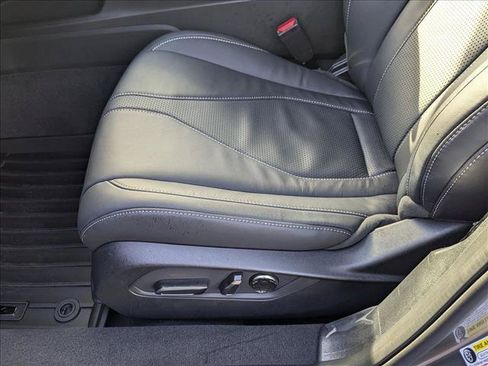 Certified 2025 Acura TLX w/ Technology Package FWD image 4